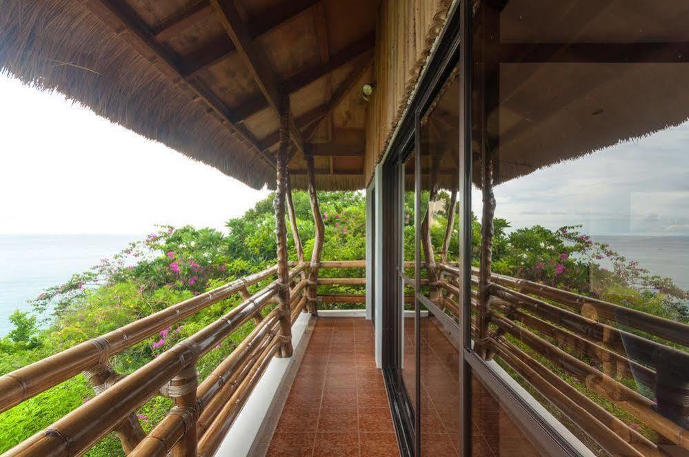 Artista Beach Villa Balabag  Bagian luar foto