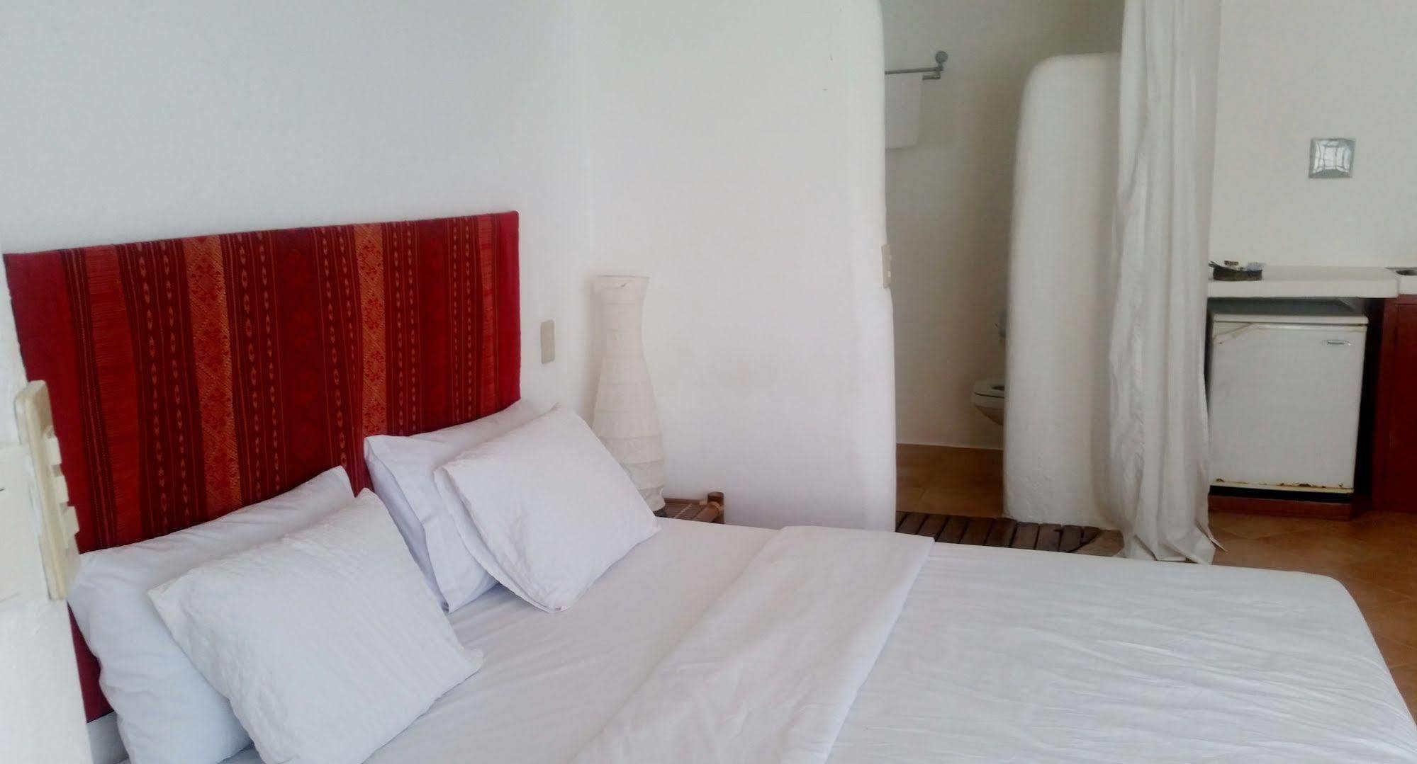 Artista Beach Villa Balabag  Bagian luar foto